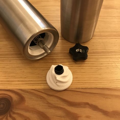 Młynek do kawy Kaffia Tall