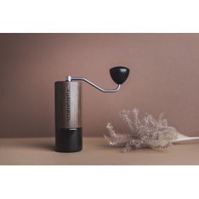 Comandante C40 MK4 Nitro Blade Chocolate Fineline 2