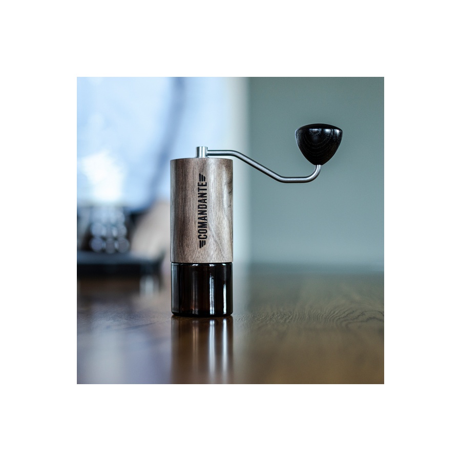 Comandante C40 MK4 Nitro Blade -Virginia Walnut