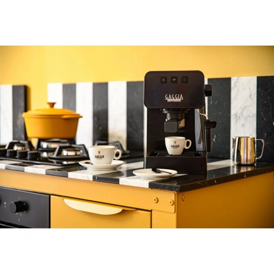 Pákový kávovar GAGGIA Style Espresso - černá