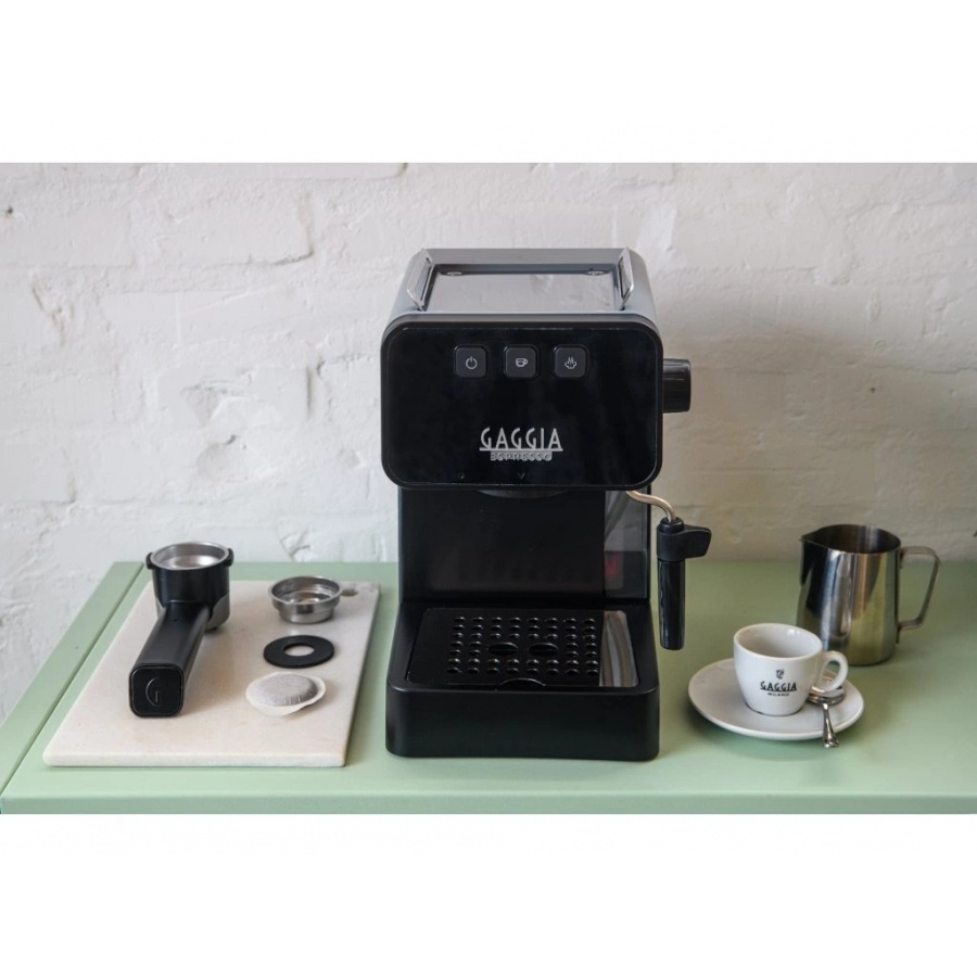 Pákový kávovar GAGGIA Style Espresso - černá