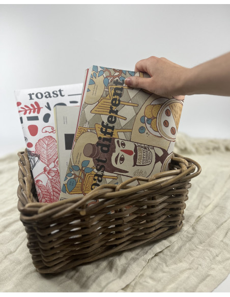 Magazine Roast Different 04-25