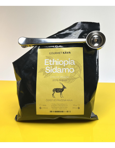 Coffee measuring cup and clip Kaffia