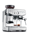 SAGE SES876BSS silver - prepares espresso with a full body and rich crema.
