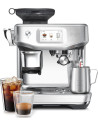 Maxilmal automation and top technology. ThermoJet heating in 3s, built-in grinder, Impress grinds and froths coffee. Cold Extraction cold coffee under pressure.