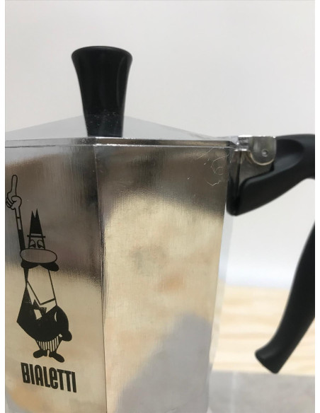 Bialetti Moka Express 9-cup moka pot - Returned/Cosmetic defect