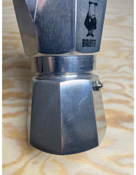 Bialetti Moka Express 6 cups moka pot