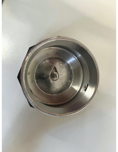 Outlet – Bialetti Moka Express 3-Cup Moka Pot, Black – USED