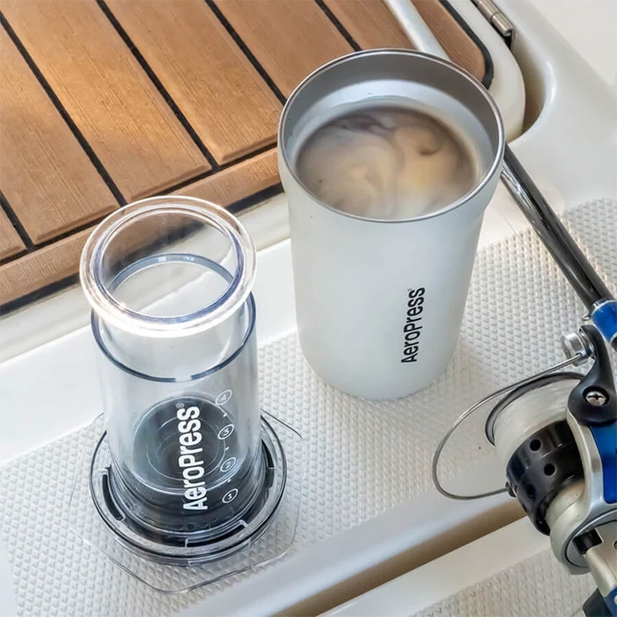 Aeropress GO Plus Travel System - krémový - Obrázek 3