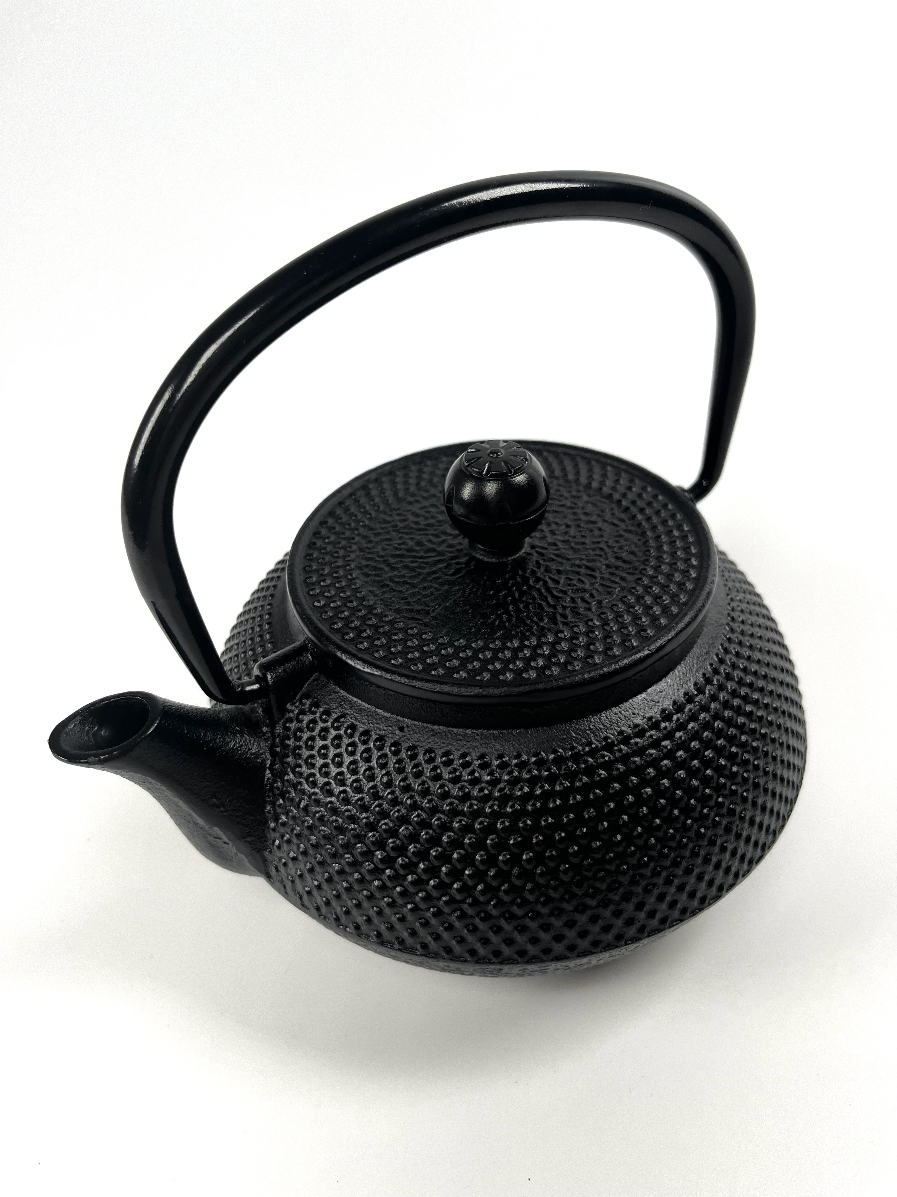 Kaffia Čajová konvička litinová 850ml černá (obrázek 5)