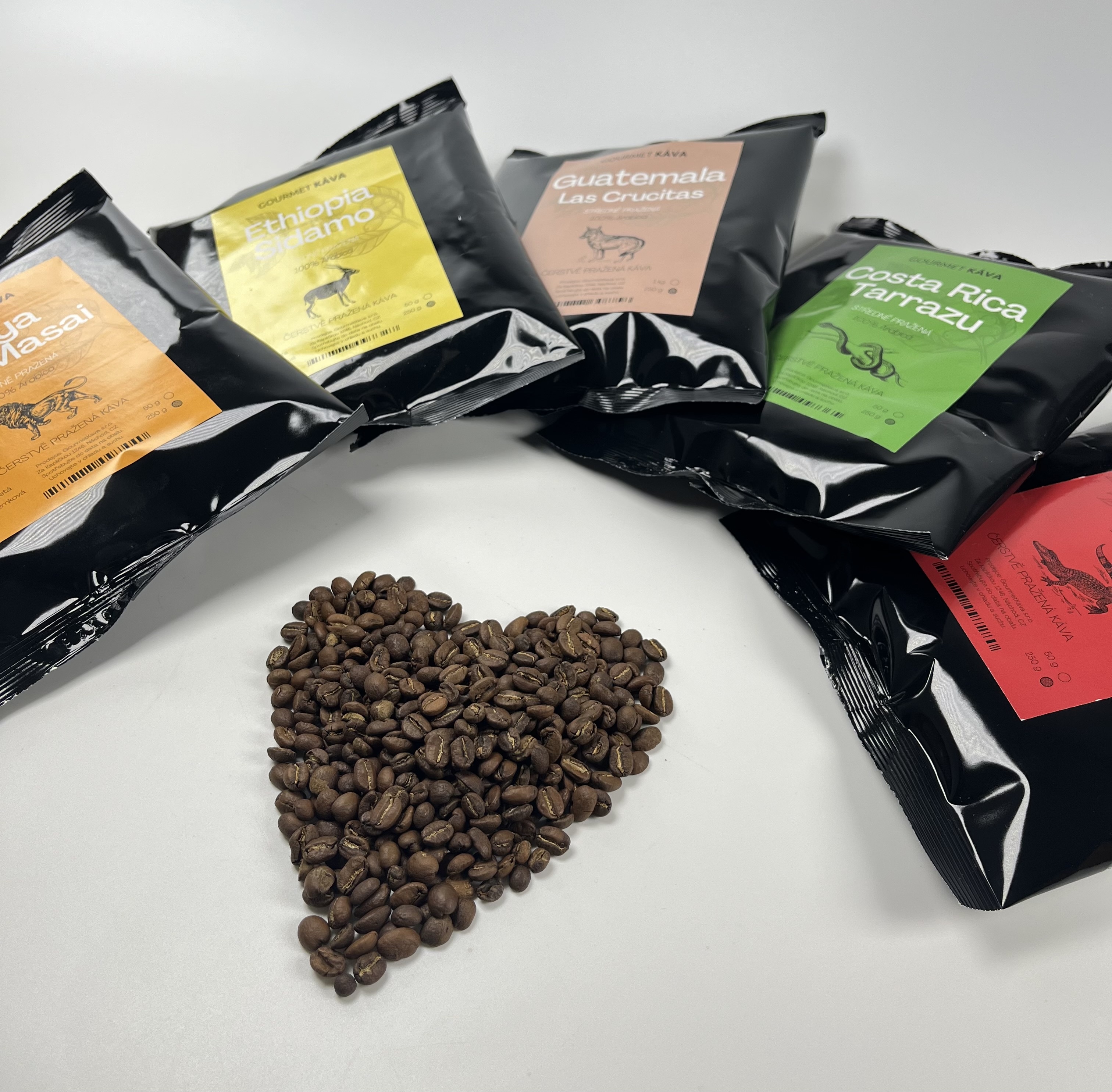 Guatemala Crucitas, STŘEDNĚ PRAŽENÁ, zrnková káva arabica - Obrázek 3