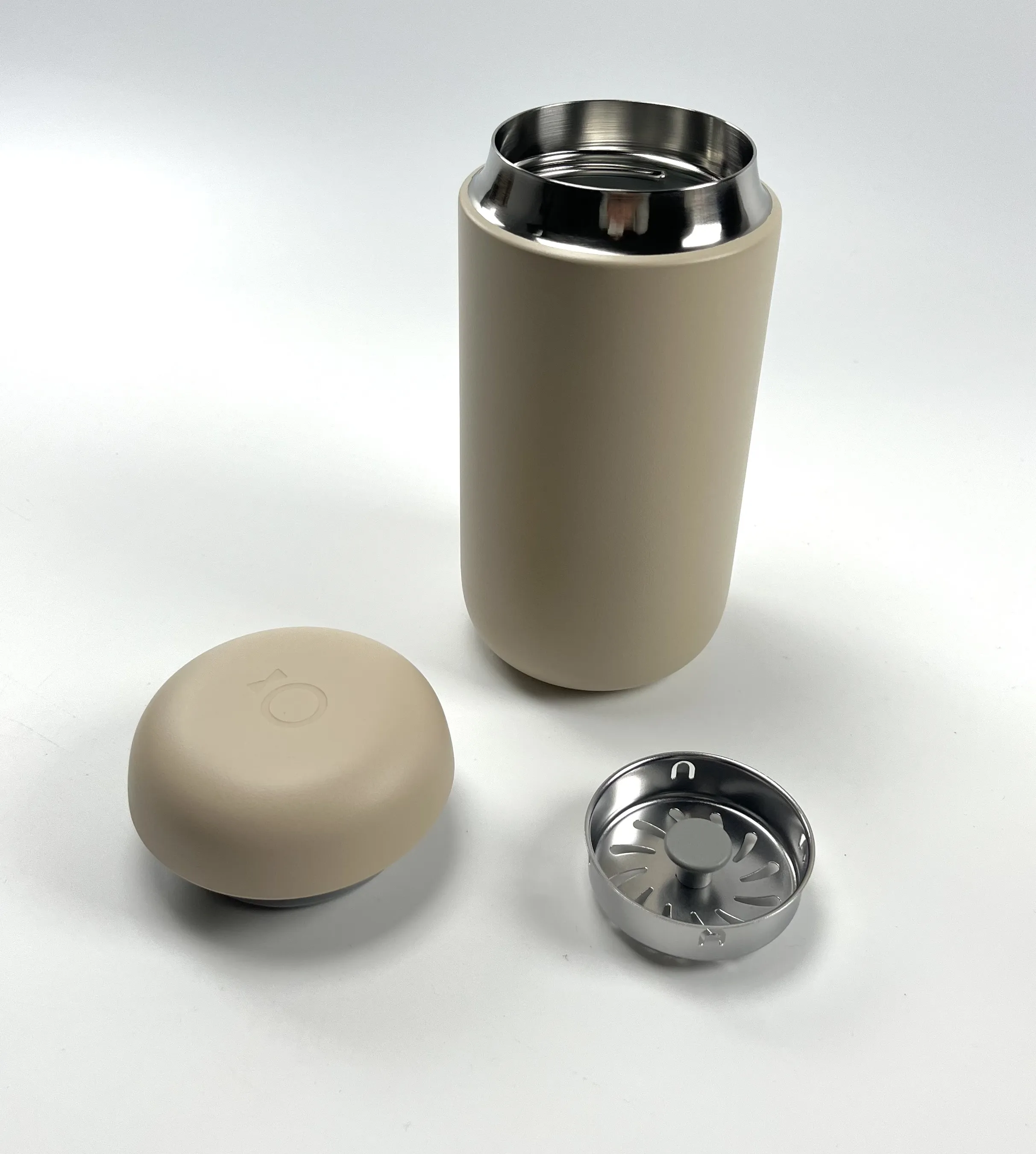 Termohrnek Fellow Carter Move Mug Sand DUNE 355ml - Obrázek 7