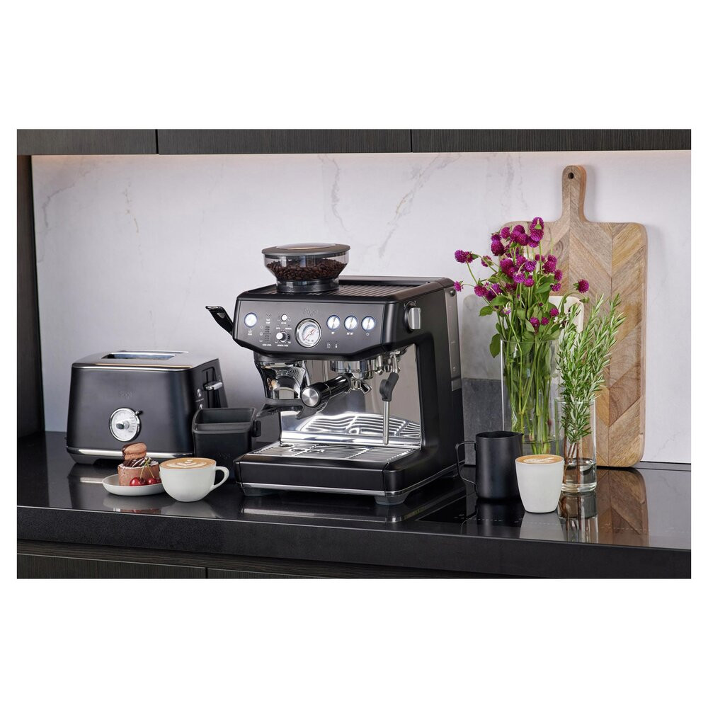 Pakový kávovar SAGE SES876BTR černý