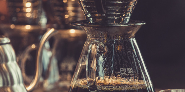 Příprava filtrované kávy